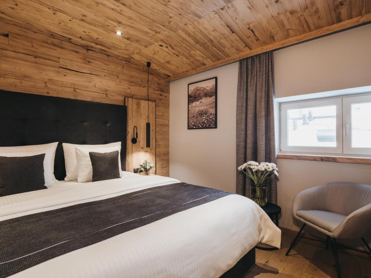 Standard Double Room,1179188557:JPEG